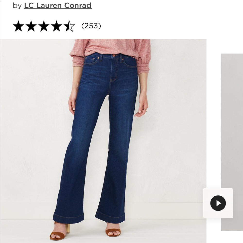 LC Feel Good Super High-Waisted Flare Jeans